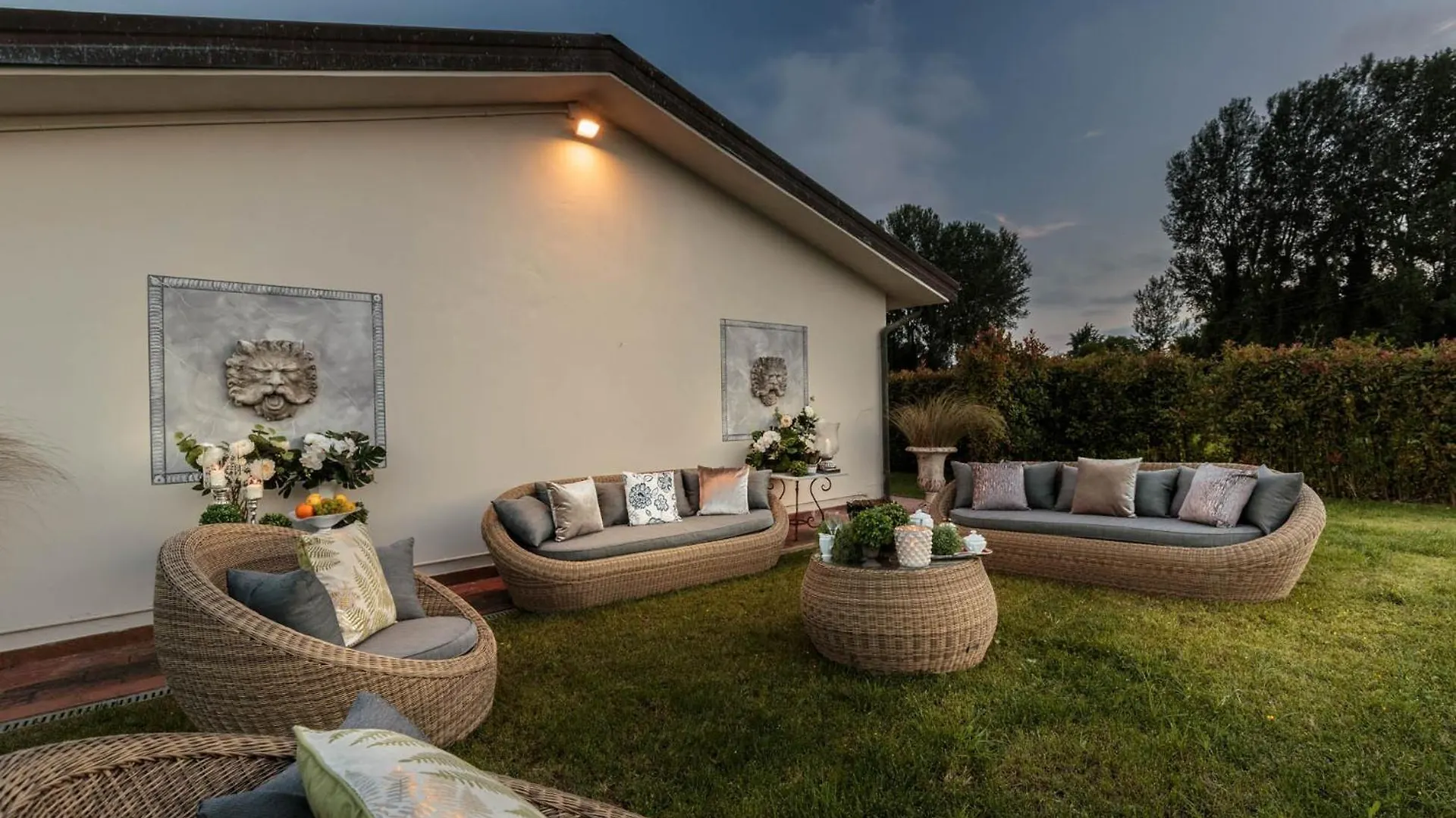 Villa Annalisa Lucca 0*,
